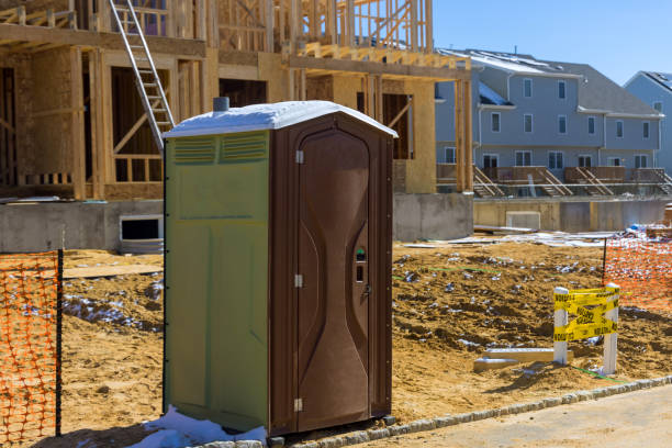 Portable Toilet Options We Offer in West Park, CA